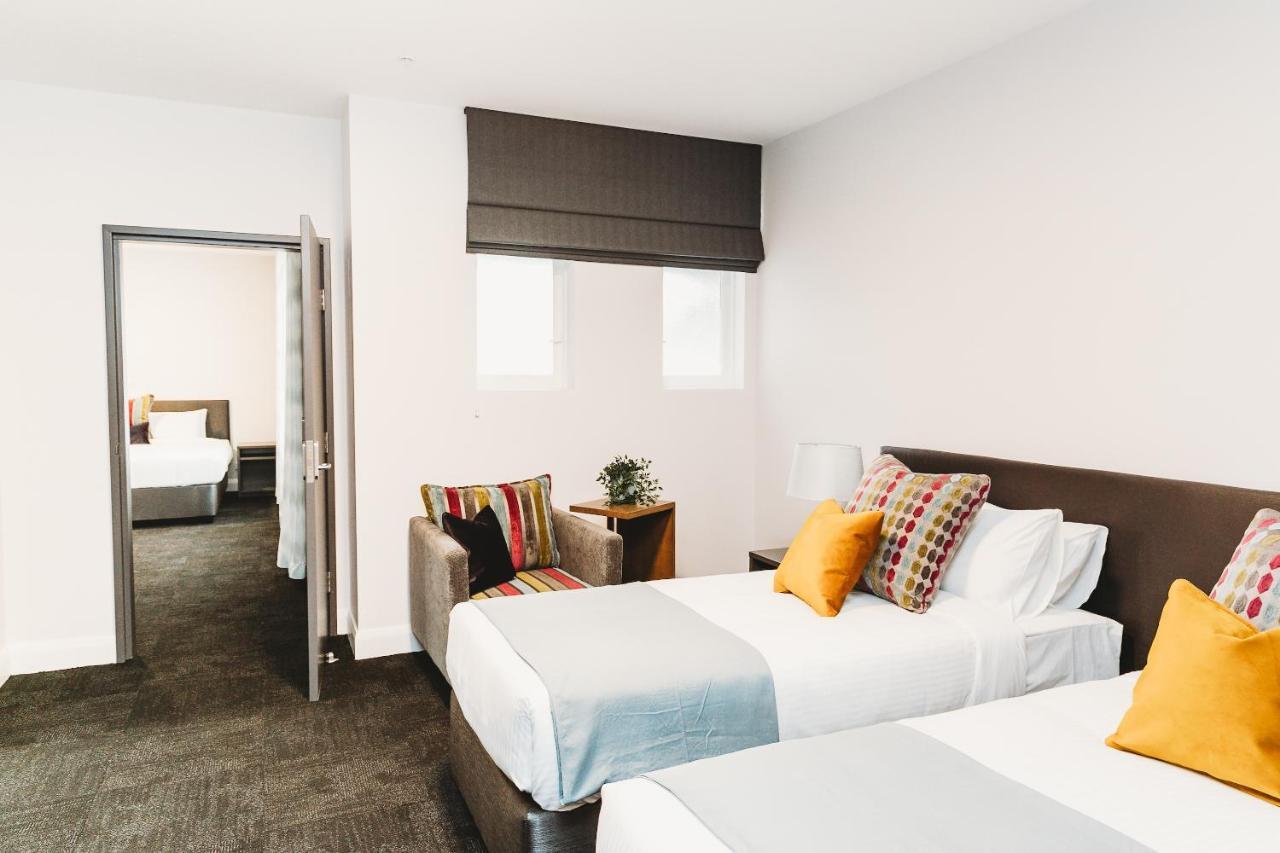 Coniston Hotel Wollongong Zimmer foto